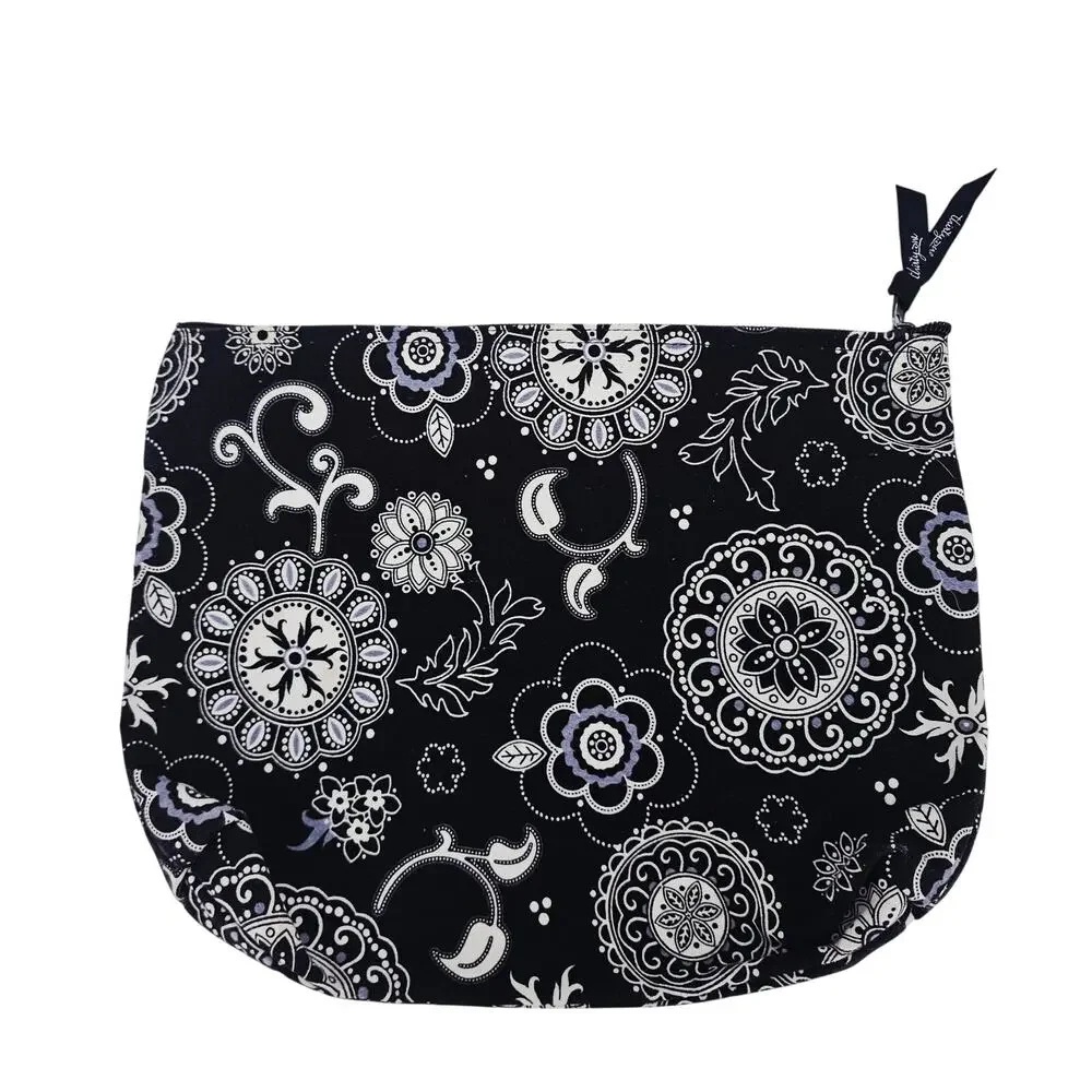 Thirty-One Zipper Pouch Onyx Medallion  RETIRED black & white mandala Paisley